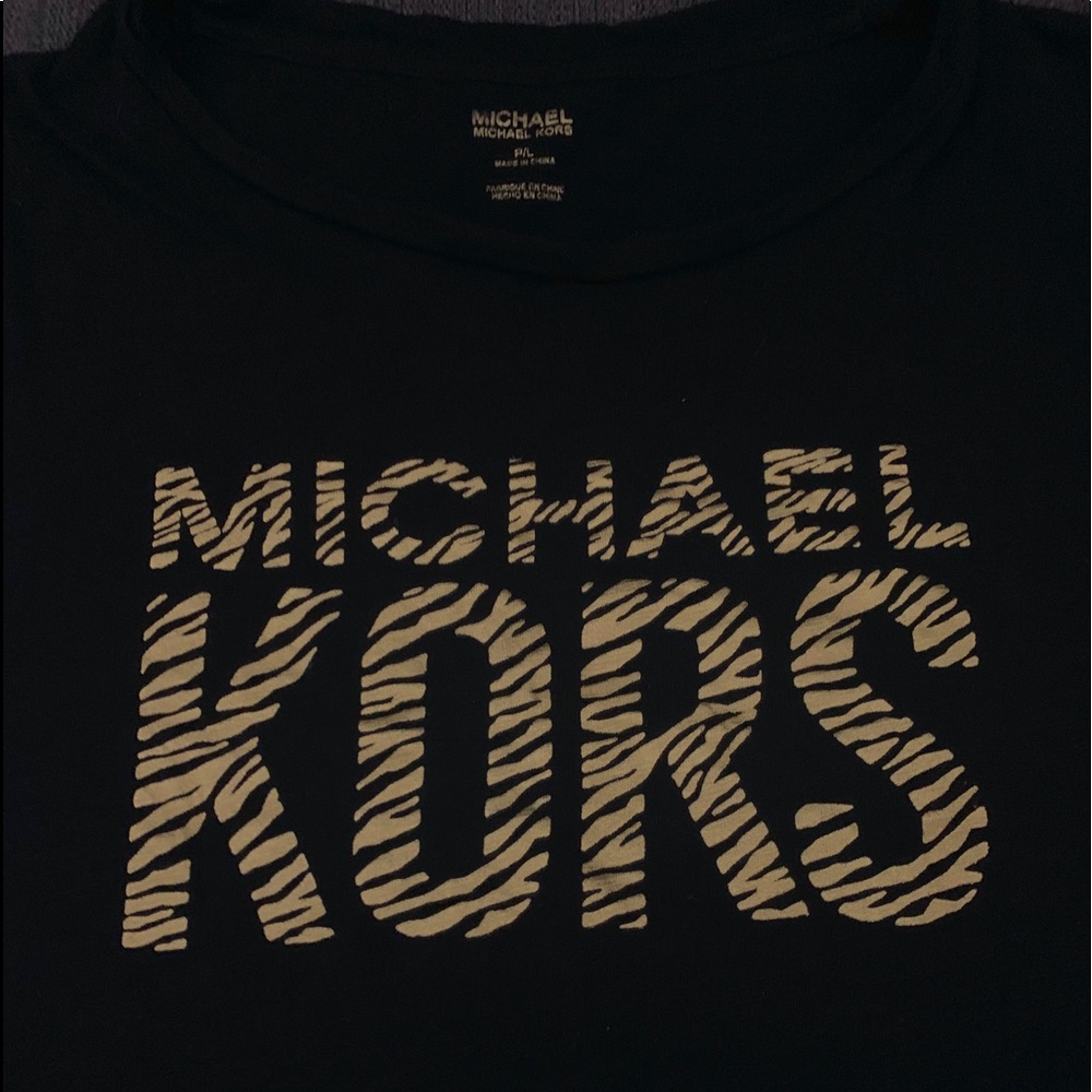 SOLD MICHAEL Michael Kors women’s shirt petite